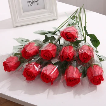 Цветя от сапуни с изкуствен аромат на рози Завинаги Сватба на Деня на Свети Валентин 