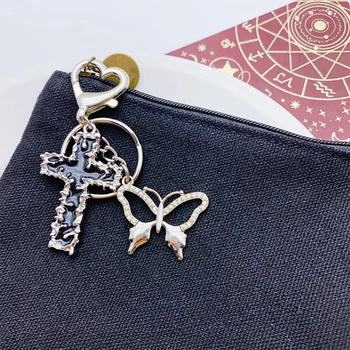 Ретро Кръст във формата на шипове Пенливи Планински Кристал Пеперуда Ключодържател Модни Бижута Аксесоари за Подарък чанта, Ключодържател на колата