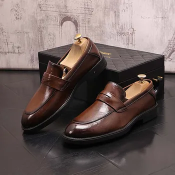 2022 Нови мъжки модел обувки от бизнес микрофибър с остри ръбове за по-официални събития Zapatillas Hombre zapatos de novio